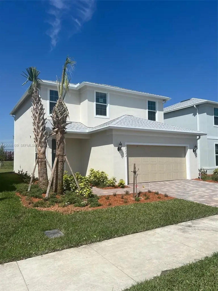 12222 SW Myrtle Oak Drive Port St. Lucie FL 34987