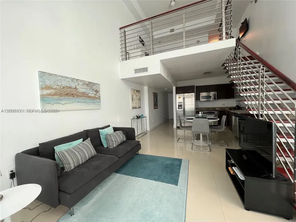 41 SE 5th Street Miami FL 33131