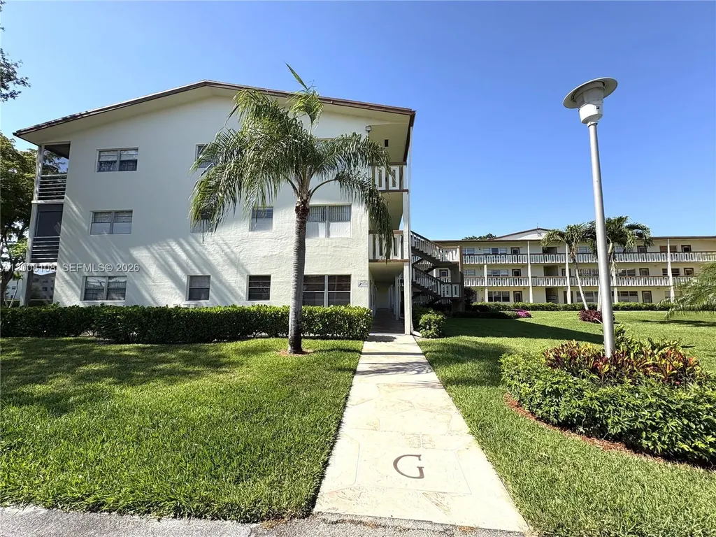 254 Mansfield G Boca Raton FL 33434
