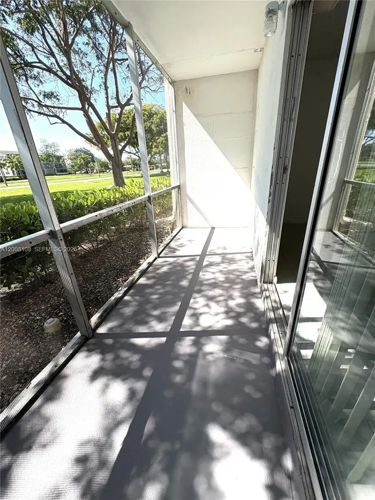 254 Mansfield G Boca Raton FL 33434