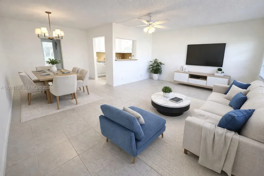 254 Mansfield G Boca Raton FL 33434