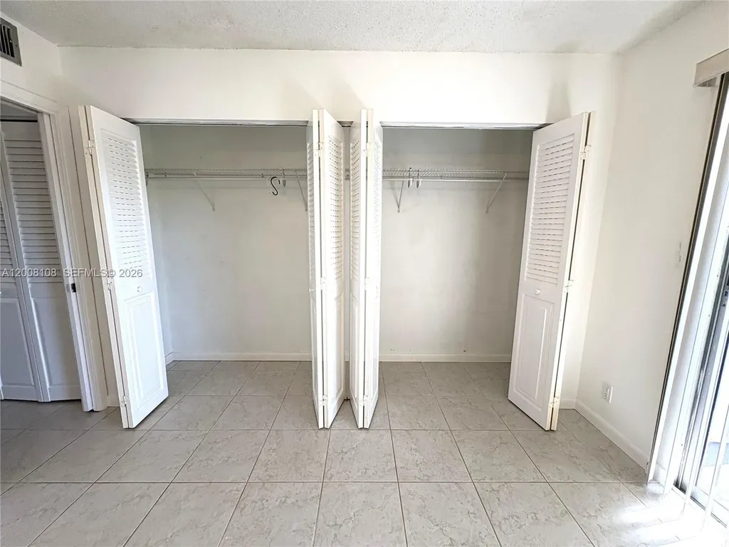 254 Mansfield G Boca Raton FL 33434