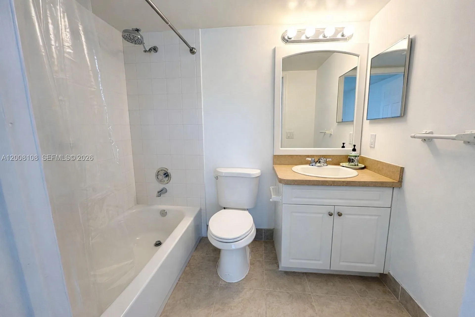 254 Mansfield G Boca Raton FL 33434