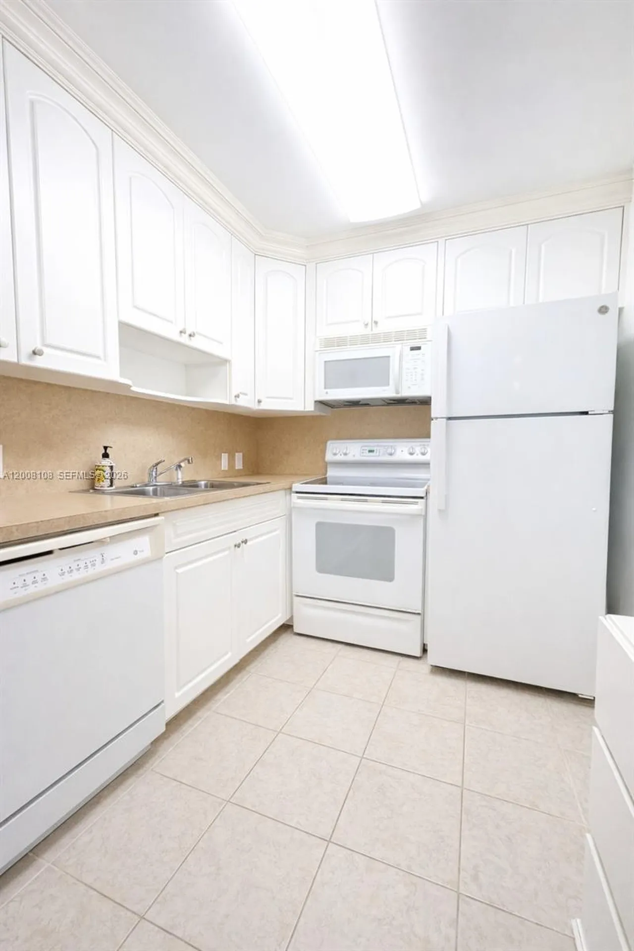 254 Mansfield G Boca Raton FL 33434