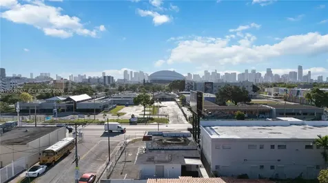 470 NW 22nd Avenue Miami FL 33125