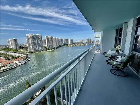 301 174th Street Sunny Isles Beach FL 33160