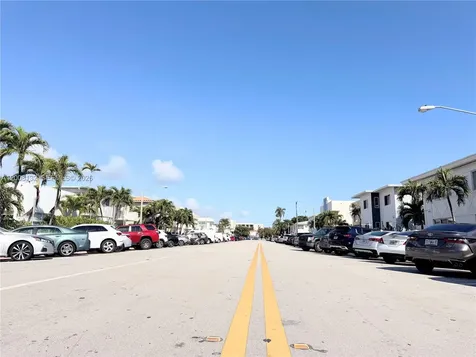 7325 Byron Avenue Miami Beach FL 33141