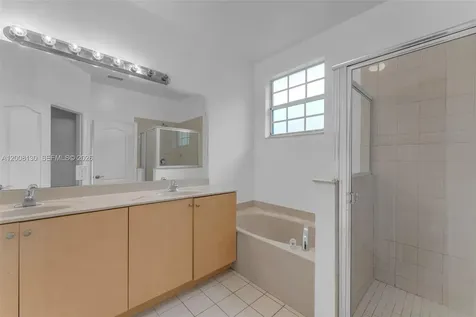 1072 NE 30th Avenue Homestead FL 33033
