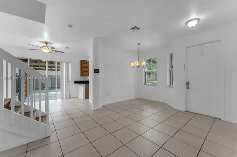 1072 NE 30th Avenue Homestead FL 33033