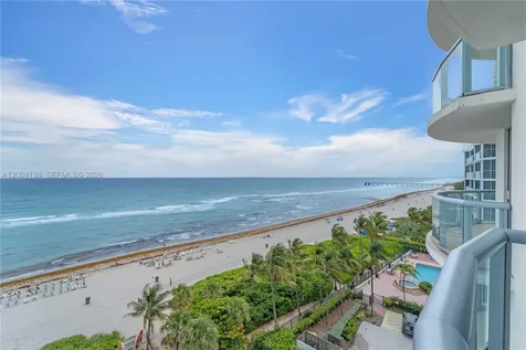 17315 Collins Sunny Isles Beach FL 33160