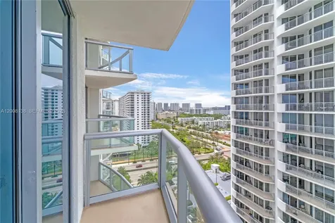 17315 Collins Sunny Isles Beach FL 33160