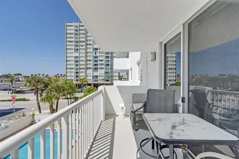 1601 S Ocean Drive Hollywood FL 33019