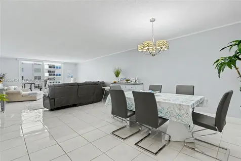 1601 S Ocean Drive Hollywood FL 33019
