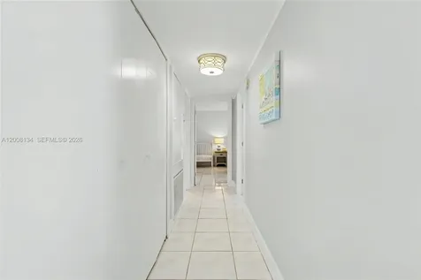 1601 S Ocean Drive Hollywood FL 33019