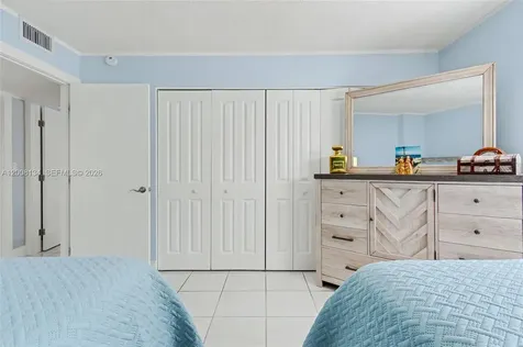 1601 S Ocean Drive Hollywood FL 33019