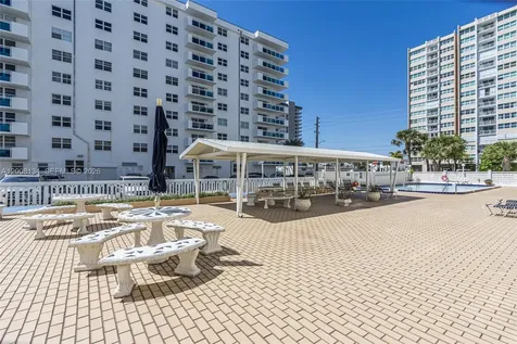 1601 S Ocean Drive Hollywood FL 33019