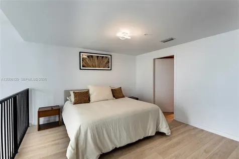 300 S Biscayne Boulevard Miami FL 33131
