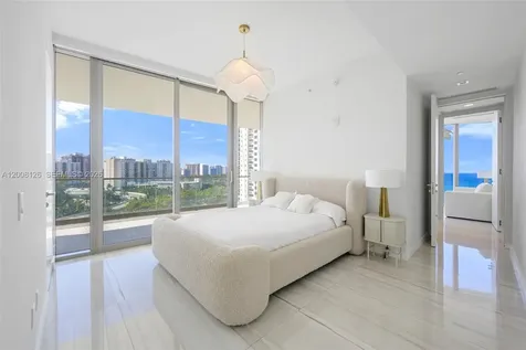 18975 Collins Avenue Sunny Isles Beach FL 33160