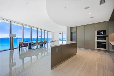 18975 Collins Avenue Sunny Isles Beach FL 33160