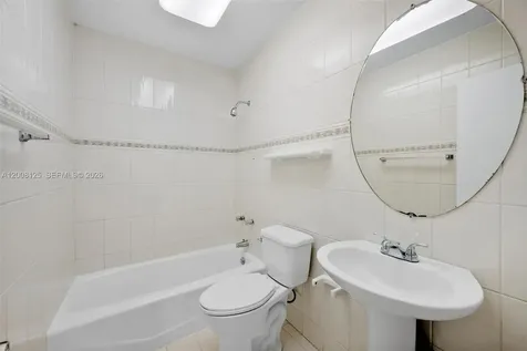 10320 SW 38th Terrace Miami FL 33165