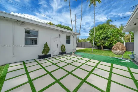 8640 SW 125th Street Miami FL 33156
