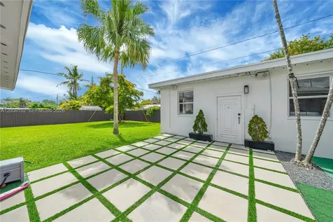 8640 SW 125th Street Miami FL 33156