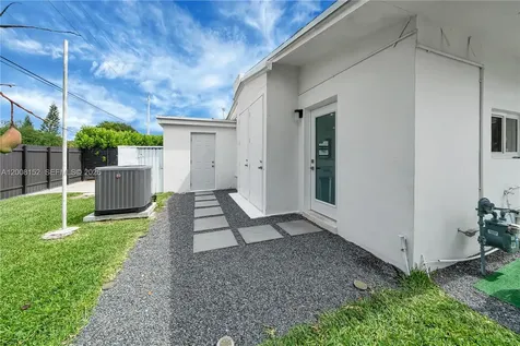 8640 SW 125th Street Miami FL 33156
