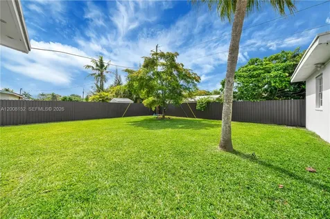 8640 SW 125th Street Miami FL 33156