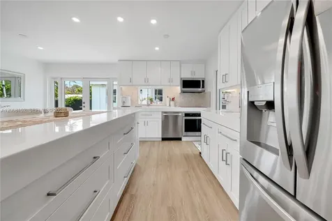 8640 SW 125th Street Miami FL 33156