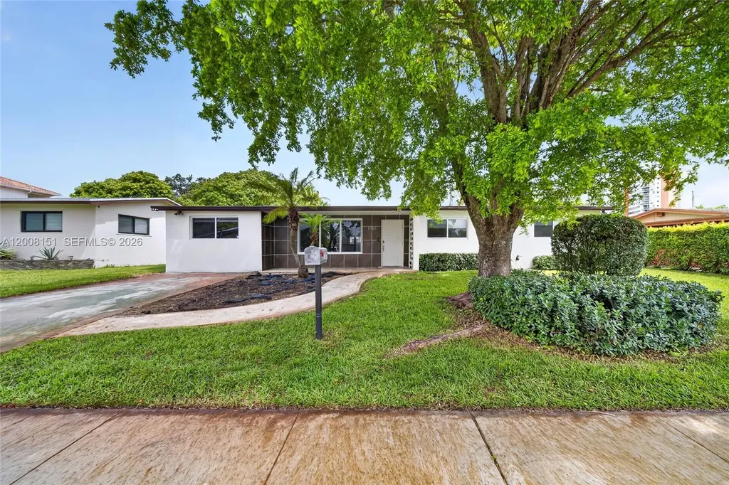 1155 NE 184th Street Miami FL 33179