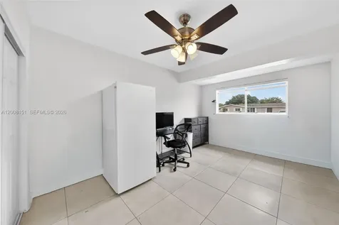 1155 NE 184th Street Miami FL 33179