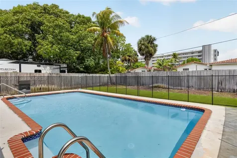 1155 NE 184th Street Miami FL 33179