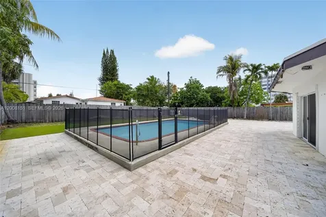 1155 NE 184th Street Miami FL 33179