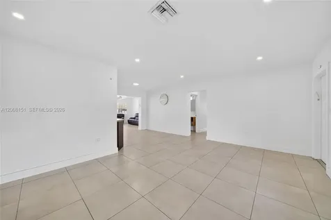 1155 NE 184th Street Miami FL 33179