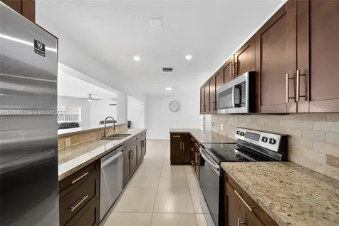 1155 NE 184th Street Miami FL 33179