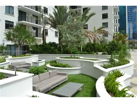 999 SW 1st Avenue Miami FL 33130