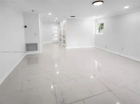 2181 SW 117th Terrace Davie FL 33325