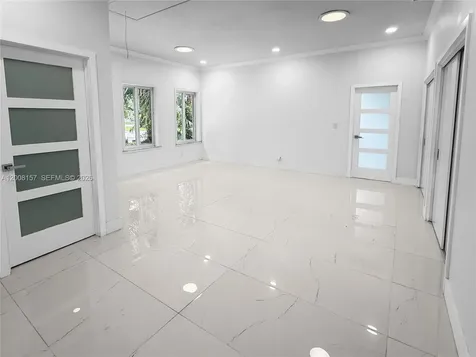 2181 SW 117th Terrace Davie FL 33325