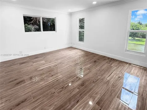2181 SW 117th Terrace Davie FL 33325