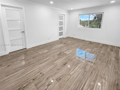 2181 SW 117th Terrace Davie FL 33325