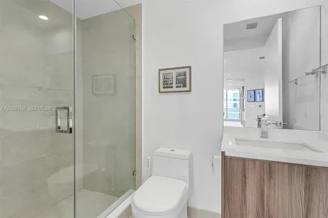 488 NE 18th Street Miami FL 33132