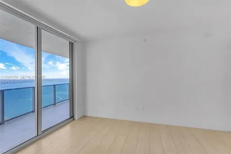 488 NE 18th Street Miami FL 33132