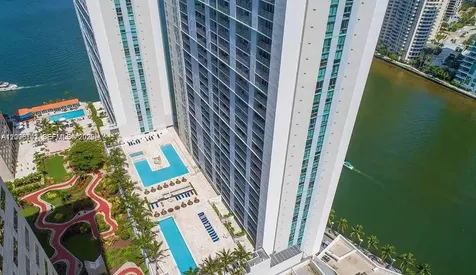 335 S Biscayne Boulevard Miami FL 33131