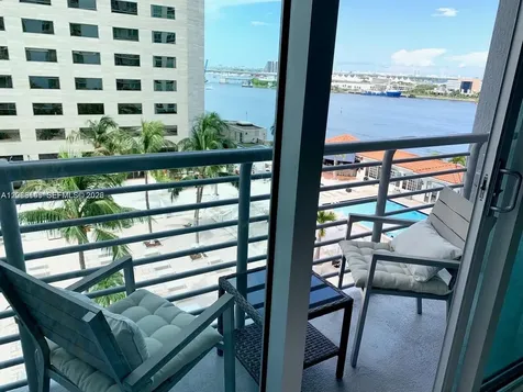 335 S Biscayne Boulevard Miami FL 33131