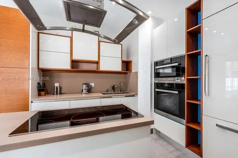 3949 194th Lane Sunny Isles Beach FL 33160