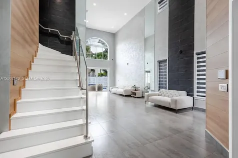 3949 194th Lane Sunny Isles Beach FL 33160
