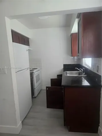 4090 NW 31st Terrace Lauderdale Lakes FL 33309