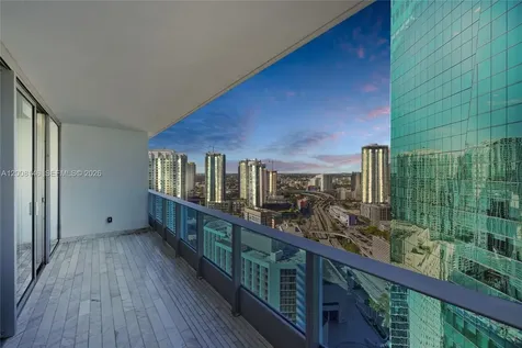 200 Biscayne Boulevard Way Miami FL 33131
