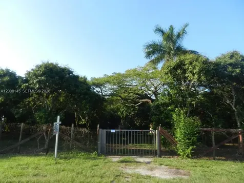 18950 SW 240th Street Homestead FL 33031