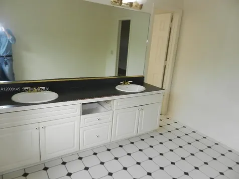 18950 SW 240th Street Homestead FL 33031